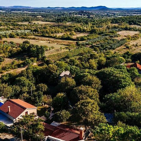 My Dalmatia - Holiday Home Korlat With Private Pool ベンコヴァツ エクステリア 写真