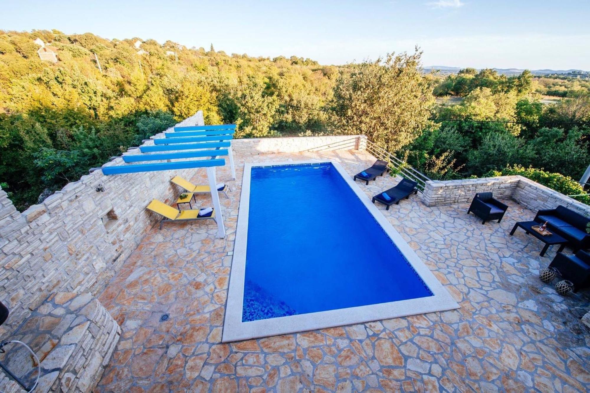 My Dalmatia - Holiday Home Korlat With Private Pool ベンコヴァツ エクステリア 写真