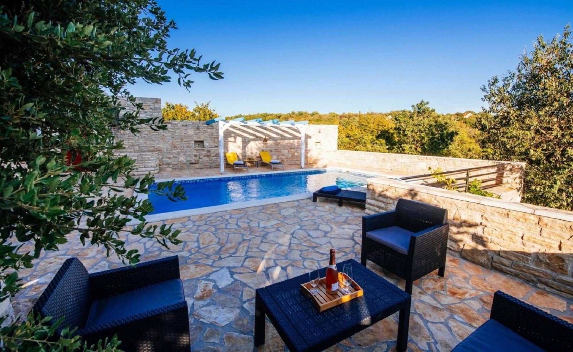 My Dalmatia - Holiday Home Korlat With Private Pool ベンコヴァツ エクステリア 写真