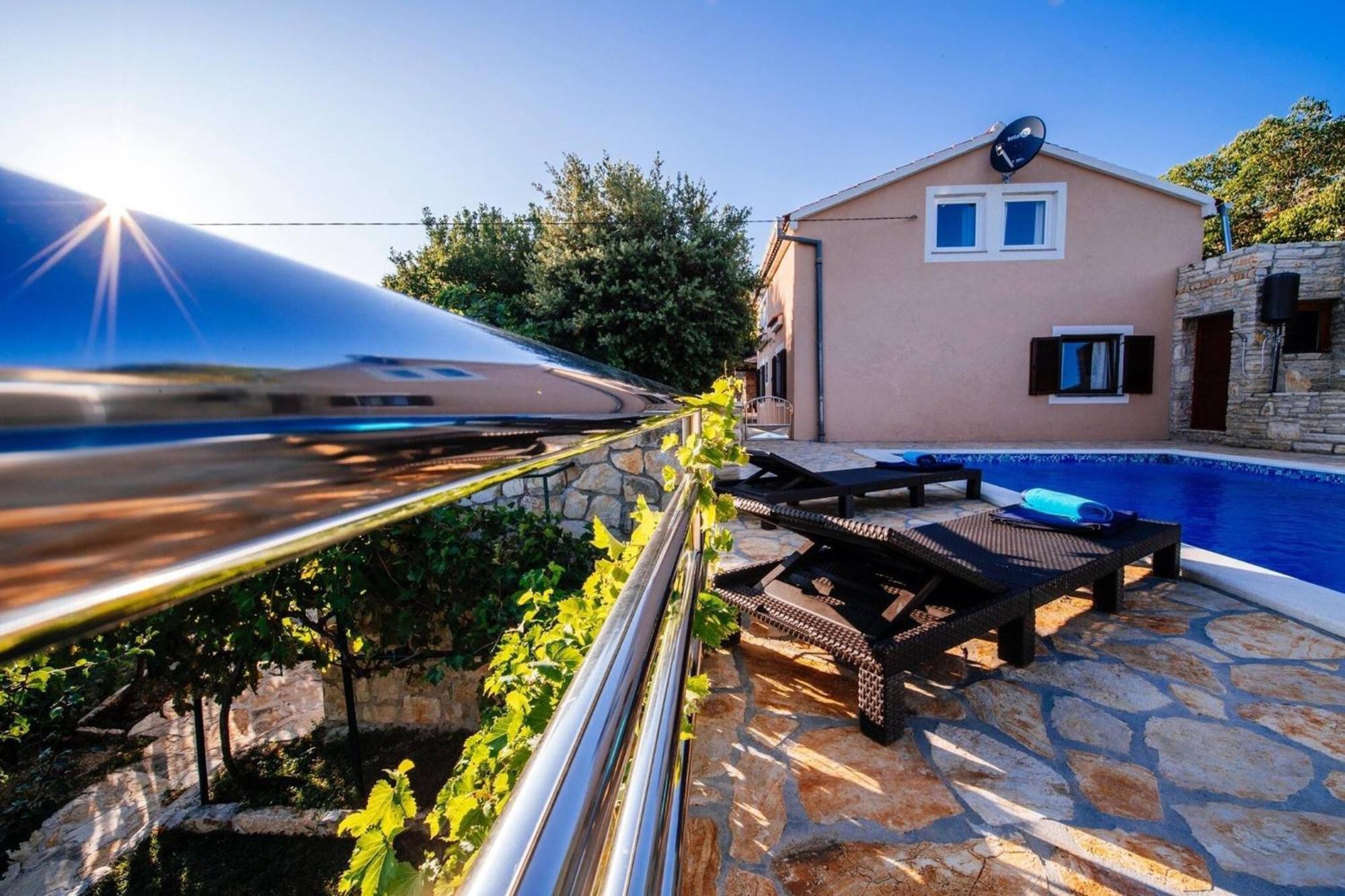 My Dalmatia - Holiday Home Korlat With Private Pool ベンコヴァツ エクステリア 写真