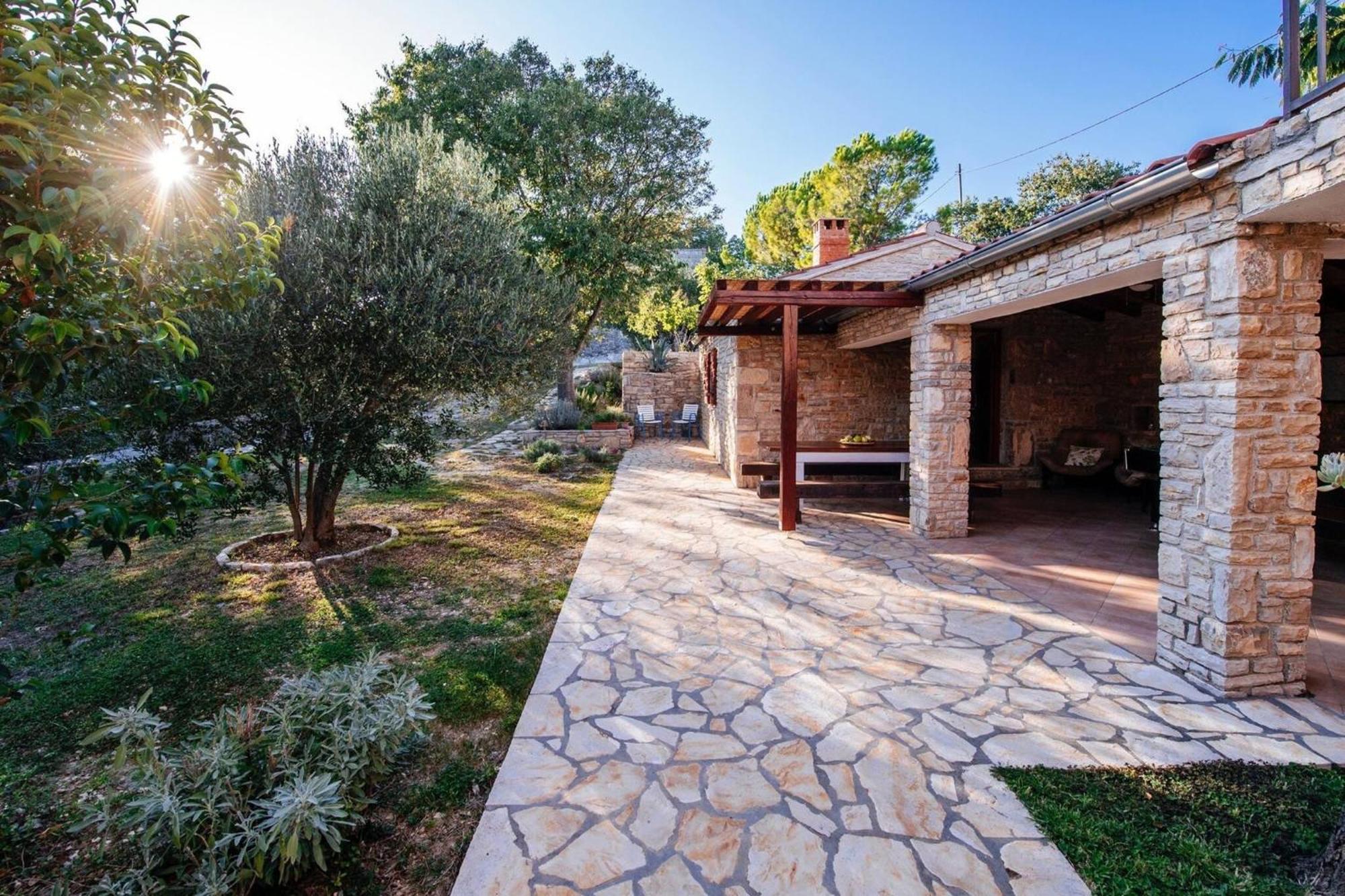 My Dalmatia - Holiday Home Korlat With Private Pool ベンコヴァツ エクステリア 写真